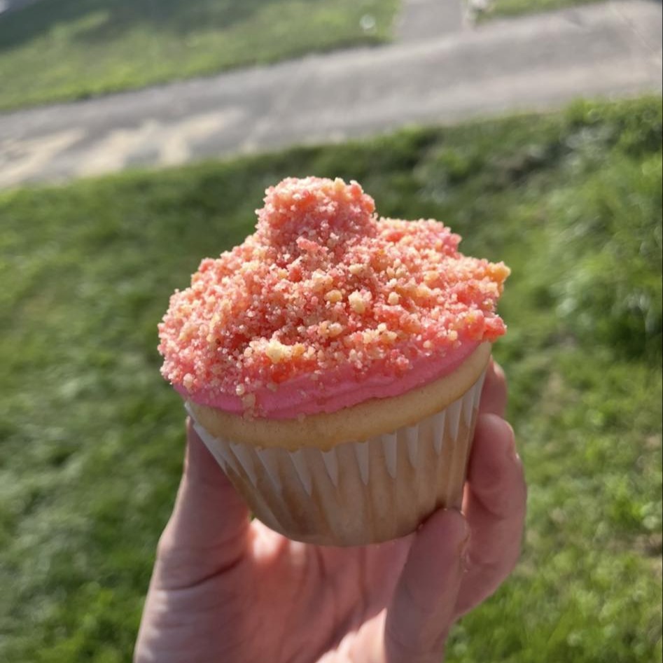 Cupcake Happy Hour